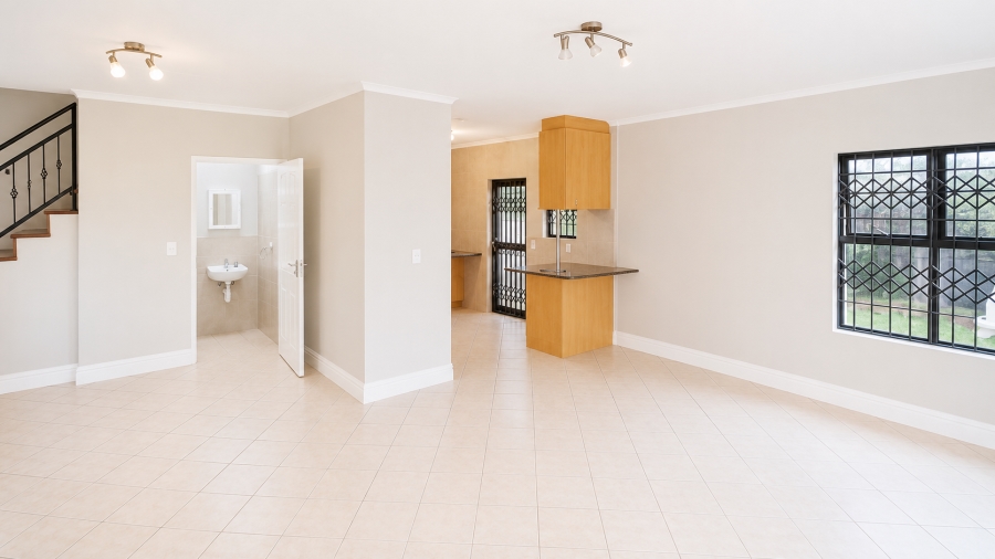 To Let 3 Bedroom Property for Rent in Royal Ascot Western Cape